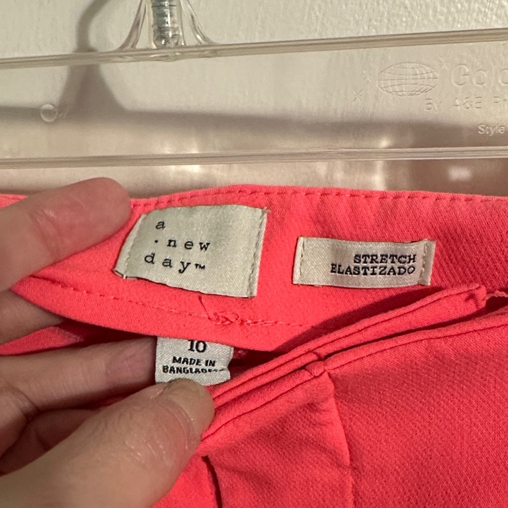 A New‎ Day hot Pink Shorts women’s size 10 - Picture 4 of 5